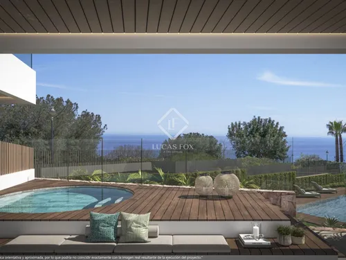 4 Bedrooms Apartment in Elviria (Marbella)