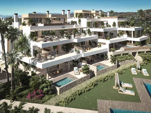 4 Bedrooms Apartment in Elviria (Marbella)