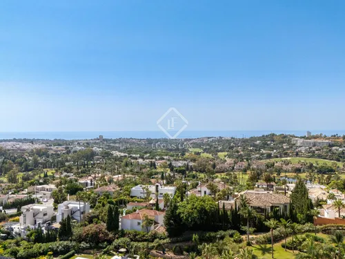 3 Bedrooms Apartment in Les Belvederes