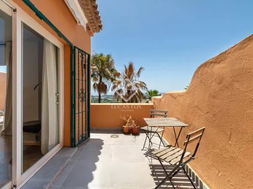 3 Bedrooms Apartment in Les Belvederes