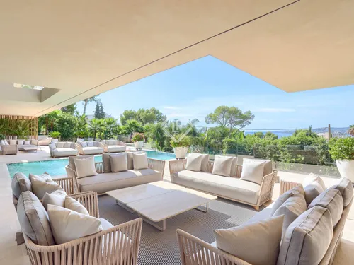 7 Bedrooms House / Villa in Margalida Coll