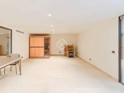 7 Bedrooms House / Villa in Margalida Coll