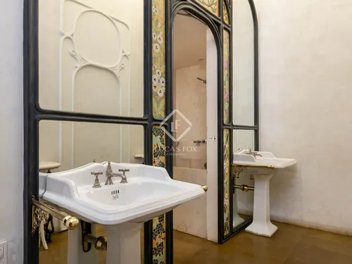 4 Bedrooms House / Villa in Paseo de la Bonanova