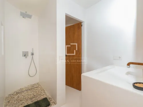 5 Bedrooms House / Villa in CL CAP NEGRET-VISTA ALEGRE SOLAR 22-1