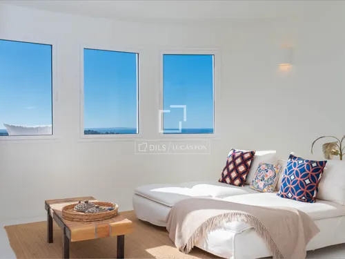 5 Bedrooms House / Villa in CL CAP NEGRET-VISTA ALEGRE SOLAR 22-1