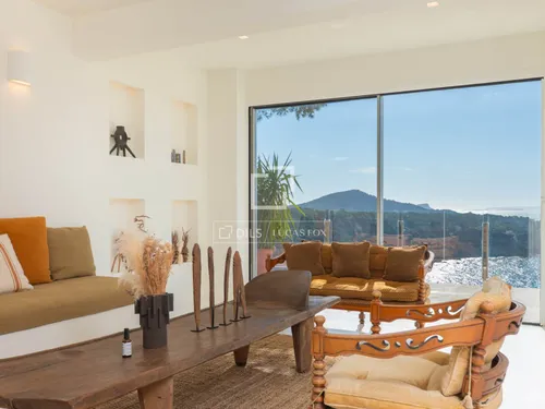 5 Bedrooms House / Villa in CL CAP NEGRET-VISTA ALEGRE SOLAR 22-1