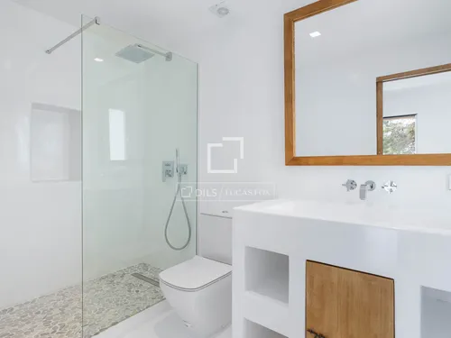 5 Bedrooms House / Villa in CL CAP NEGRET-VISTA ALEGRE SOLAR 22-1