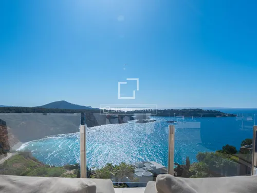 5 Bedrooms House / Villa in CL CAP NEGRET-VISTA ALEGRE SOLAR 22-1