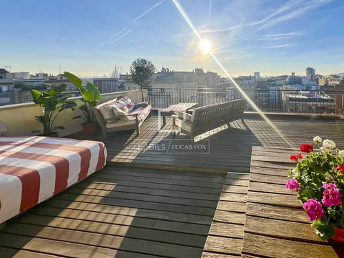 Exclusive 2-bedroom penthouse with terraces for sale in Sant Gervasi - Galvany
