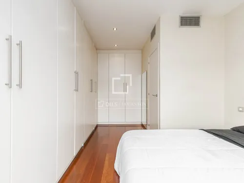 2 Bedrooms Apartment in Guillem Tell