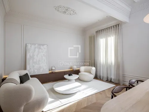 Excellent 4-bedroom apartment for sale in Eixample, Barcelona