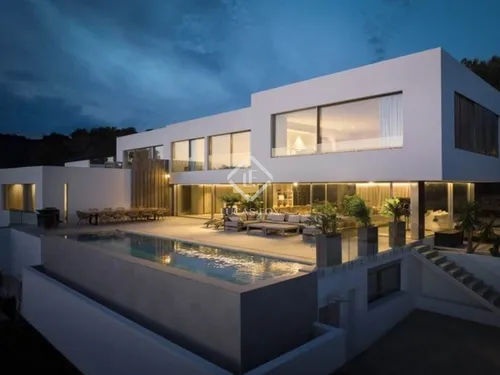 Excellent 8 Bedroom house / villa for sale in San Juan, Balearic Islands