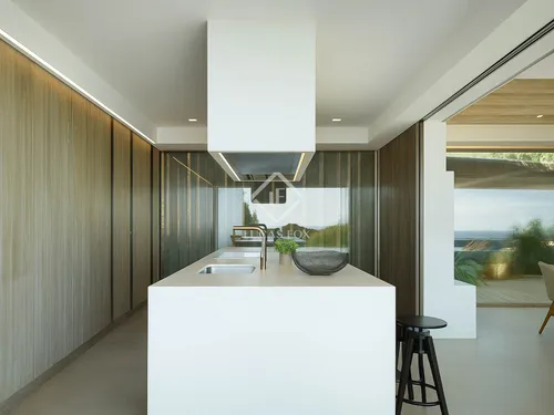 8 Bedrooms House / Villa in Carrer Camí de sa Torre