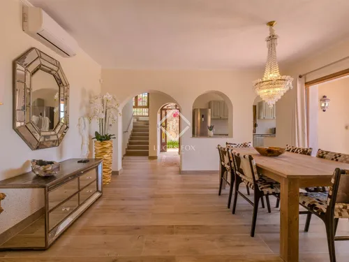 4 Bedrooms House / Villa in San Jordi