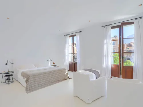 Minimalist new-build townhouse (2023), 4 Bedrooms, pool, garden, garage - Sóller - Mallorca