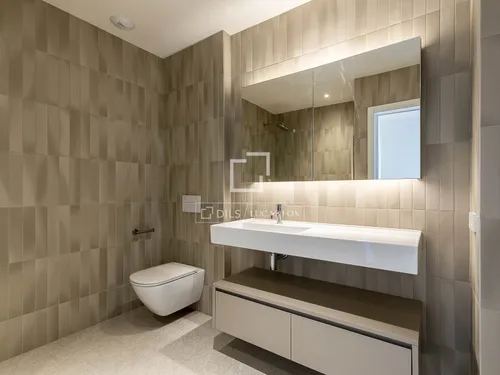 2 Bedrooms Apartment in Rambla Catalunya