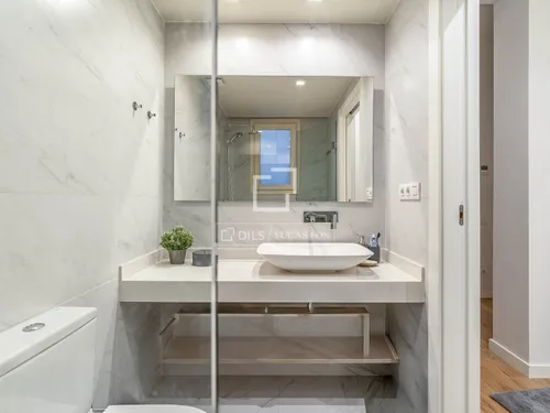 4 Bedrooms Apartment in Via Laietana