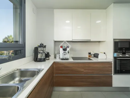 4 Bedrooms Apartment in Perello