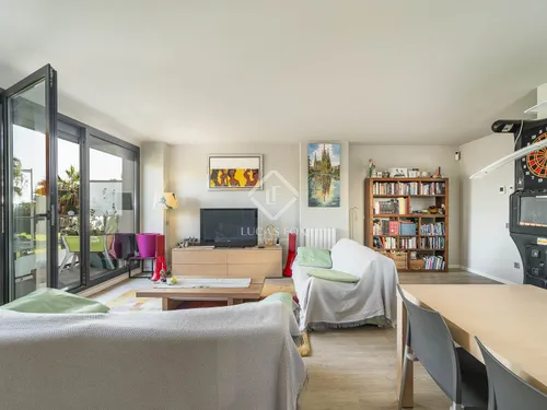 4 Bedrooms Apartment in Perello