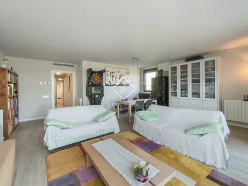 4 Bedrooms Apartment in Perello