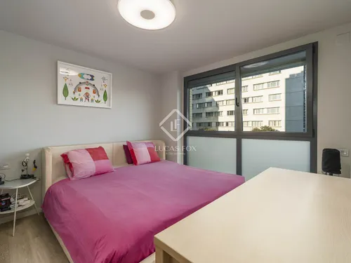 4 Bedrooms Apartment in Perello