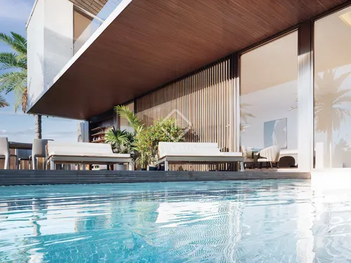 3 Bedrooms House / Villa in Calle Somontano