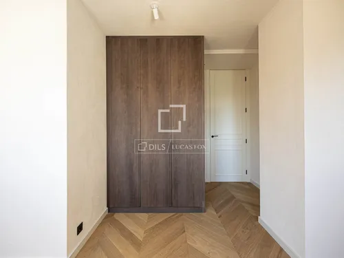 4 Bedrooms Apartment in Passeig de Sant Joan