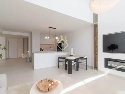 Exquisite 3-bedroom renovated duplex penthouse with panoramic views for sale in Nueva Alcántara