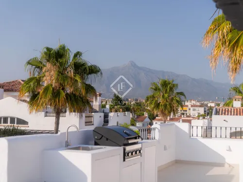3 Bedrooms Apartment in Calle Tarragona - La Mesana