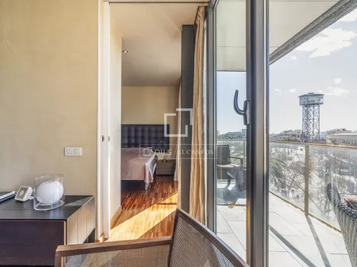 4 Bedrooms Apartment in Joan de Borbo