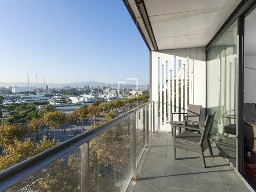 4 Bedrooms Apartment in Joan de Borbo