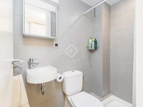 5 Bedrooms Apartment in Nena Casas