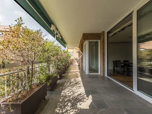 5 Bedrooms Apartment in Nena Casas