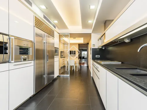 5 Bedrooms Apartment in Nena Casas