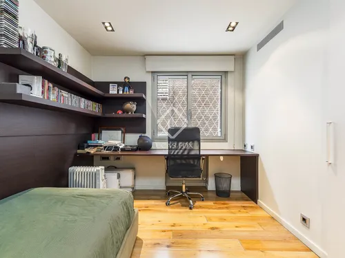 5 Bedrooms Apartment in Nena Casas