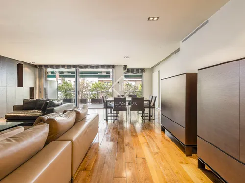 5 Bedrooms Apartment in Nena Casas