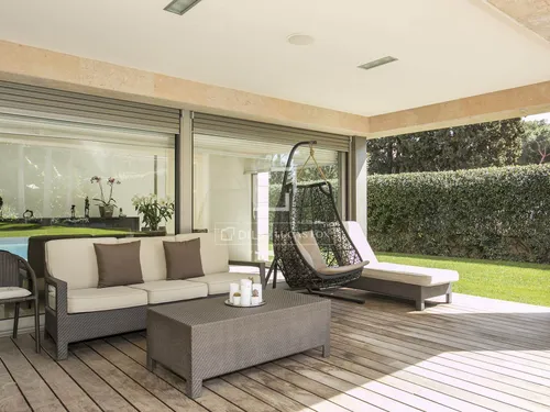 7 Bedrooms House / Villa in Abadessa Olzet