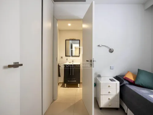 6 Bedrooms House / Villa in Avinguda Esplugues