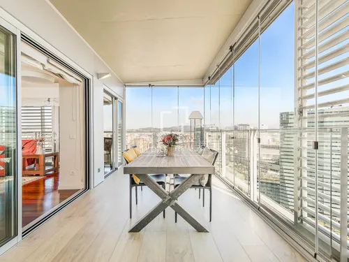 3 Bedrooms Apartment in Paseo Garcia Faria