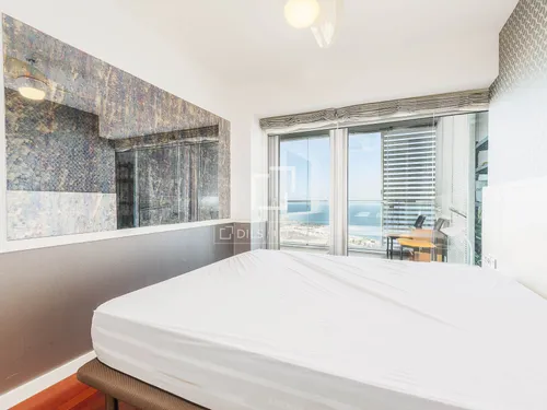 3 Bedrooms Apartment in Paseo Garcia Faria