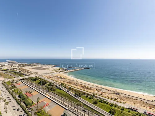 3 Bedrooms Apartment in Paseo Garcia Faria