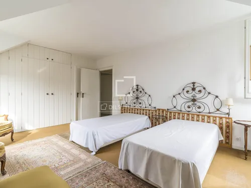 10 Bedrooms House / Villa in Joan d'Alos