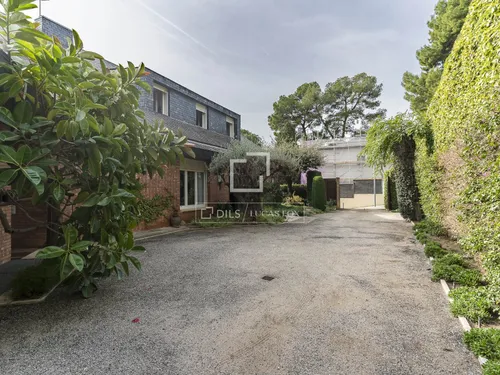 10 Bedrooms House / Villa in Joan d'Alos