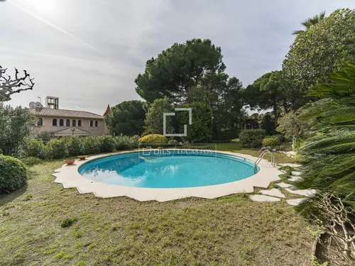 10 Bedrooms House / Villa in Joan d'Alos