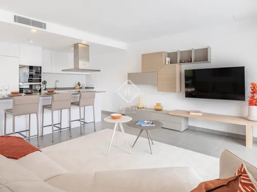 3 Bedrooms House / Villa in Carrer dels molls