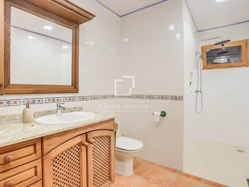 4 Bedrooms House / Villa in Calle Mare Selva