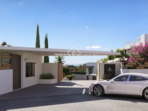 5 Bedrooms House / Villa in Nueva Andalucia