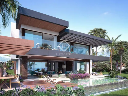 5 Bedrooms House / Villa in Nueva Andalucia