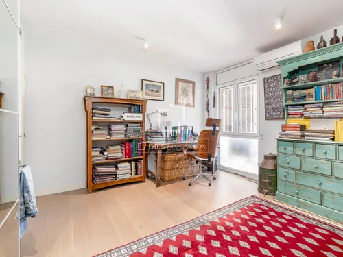 6 Bedrooms Apartment in Tres torres