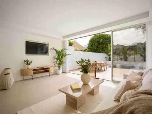 3-bedroom villa for sale in Altos del Rodeo, Nueva Andalucía